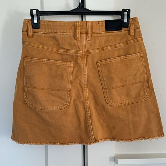 RVCA ROWDY 100% Cotton Light Orange/Tan Zip Up Skirt Raw Hem Women’s Size 27 - Picture 2 of 9
